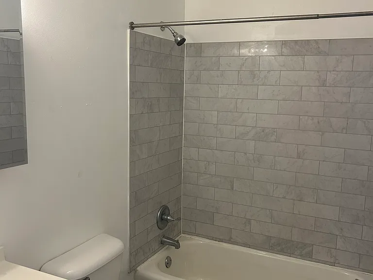 Updated Full Bath