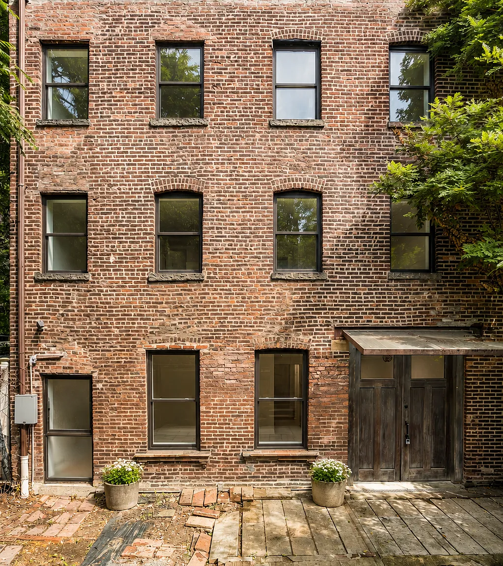 197 Bainbridge Street — Photo 1