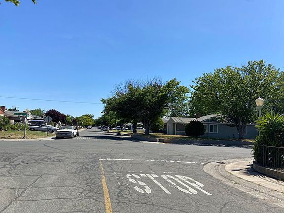 4th image of 5211 Priscilla Ln