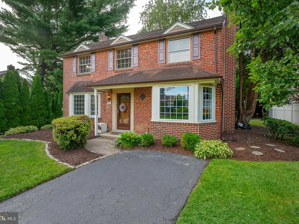 11 Curtis Rd, Springfield, PA 19064