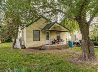 1710 W Thoman St, Springfield, MO 65803