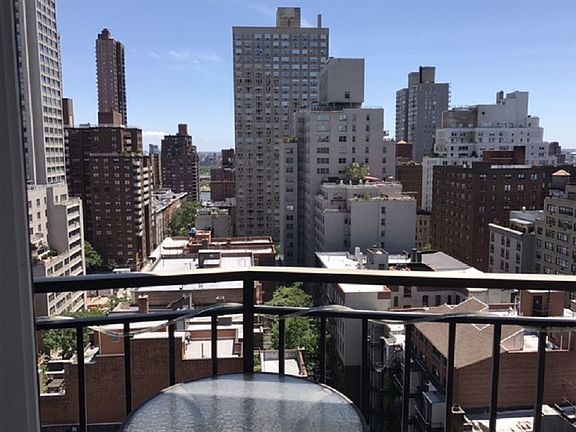 3rd image of 401 E 80th St APT 16h