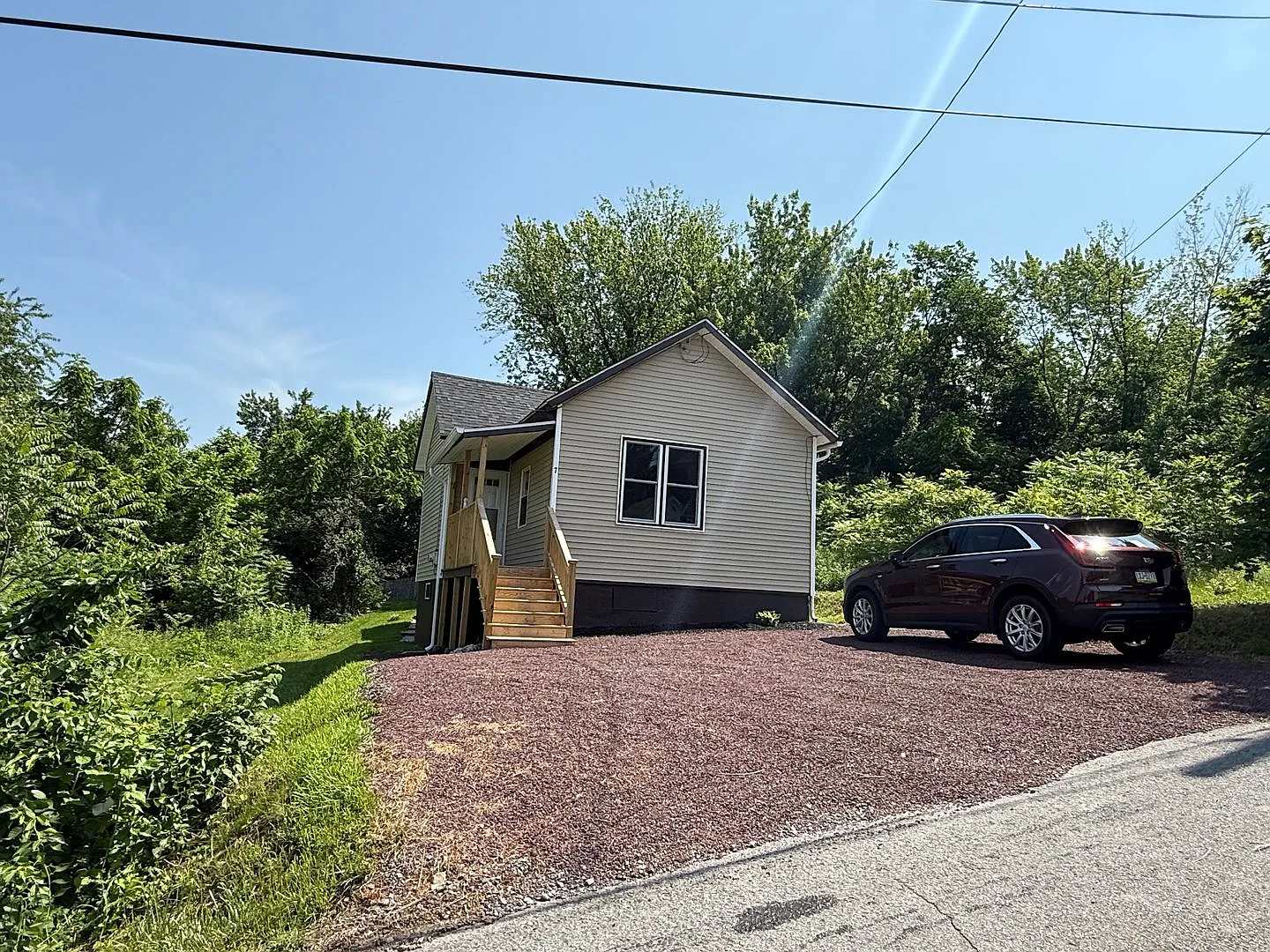 Hughestown Brand new remodel single Family Home, Large Yard perfect for furry friend! — Photo 1
