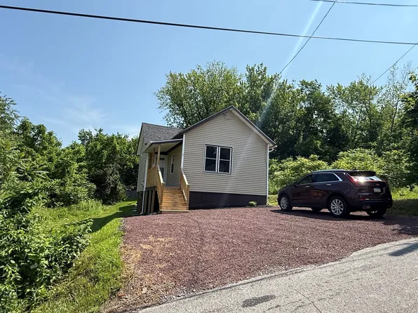 7 Hughes St, Hughestown, PA 18640
