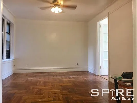 Rented by Spire Group | media 10