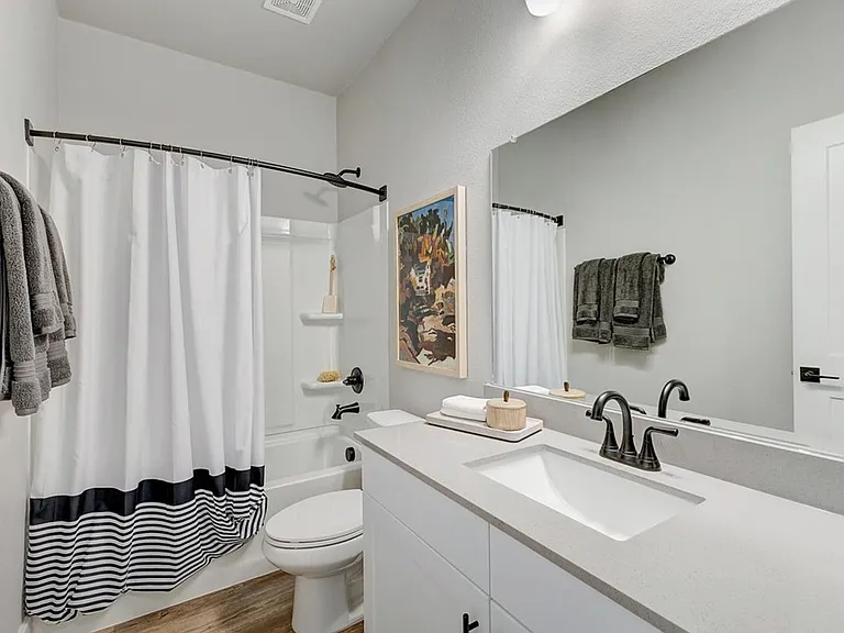 Carmel Villas — Photo 98
