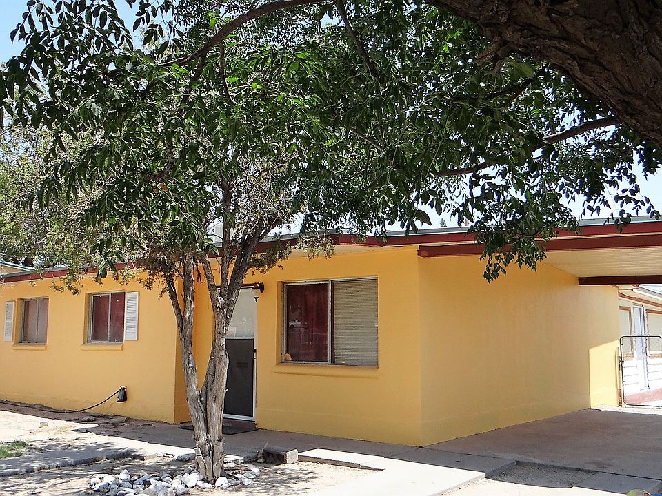 1st image of 7942 Parral Dr