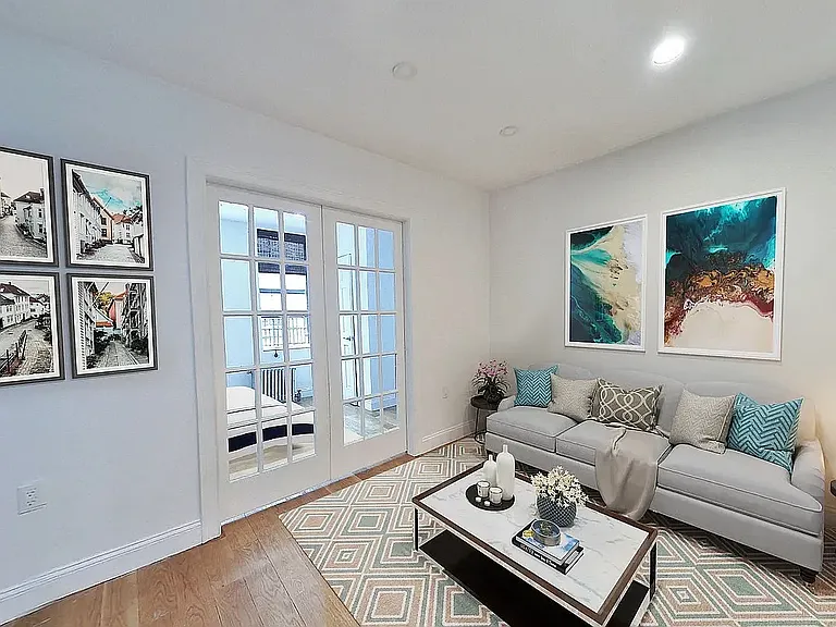 102 W 79th St #2C — Photo 2