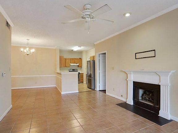 4th image of 311 Vinings Forest Cir SE