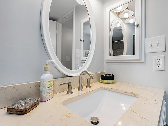 5th image of 124 Driftwood Bay N Unit 34C