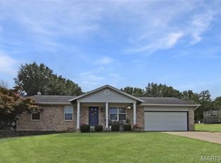 158 Hickory Dr, Troy, MO 63379