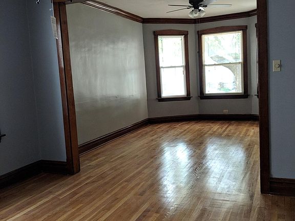 4th image of 5907 W Giddings St