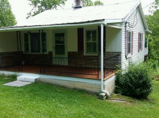 944 Egypt Rd, Bluff City, TN 37618