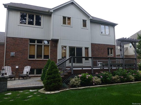 3rd image of 55103 Timbers Edge Dr