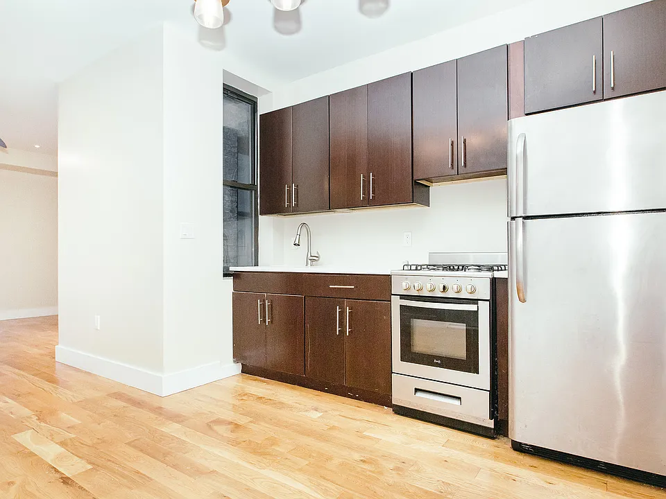 623 Park Pl #3