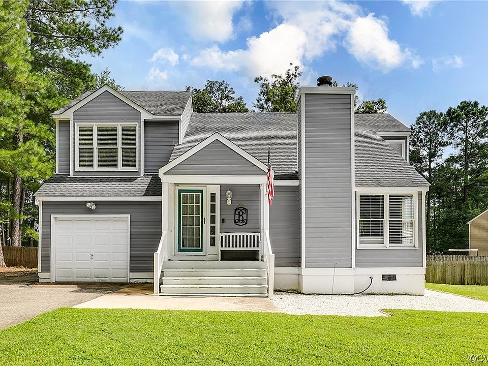 2nd image of 1419 Winters Hill Pl