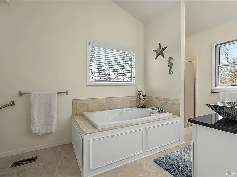 42 Patton Dr — Photo 17