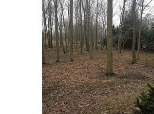 1125 Wallings Rd, Broadview Heights, OH 44147