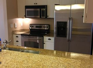 7480 Germantown Sq S, Germantown, TN 38138