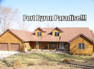220 Polk St, Port Byron, IL 61275