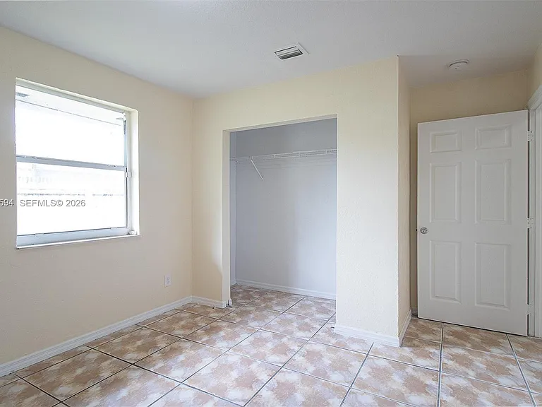 455 NW 14th St — Photo 17
