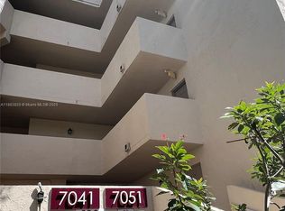 7051 Environ Blvd APT 332, Lauderhill, FL 33319