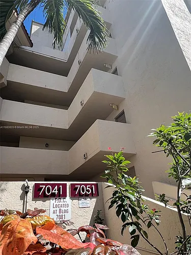 7051 Environ Blvd Photo 1