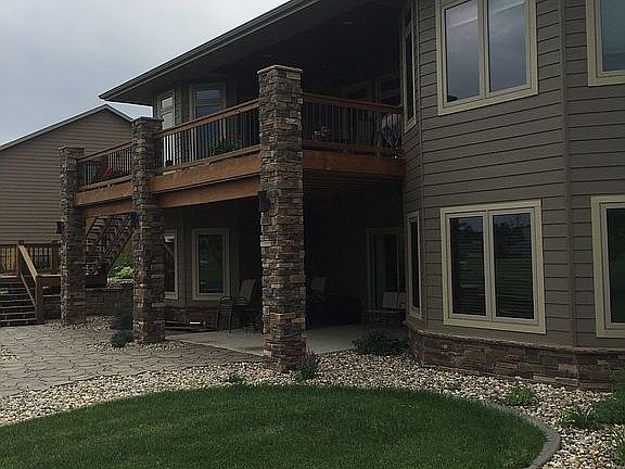 2nd image of 604 Shamrock Dr