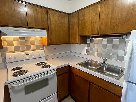 5th image of 2634 NE Weidler St #11502469