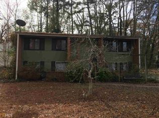 1025 Vinton Woods Dr, Forest Park, GA 30297