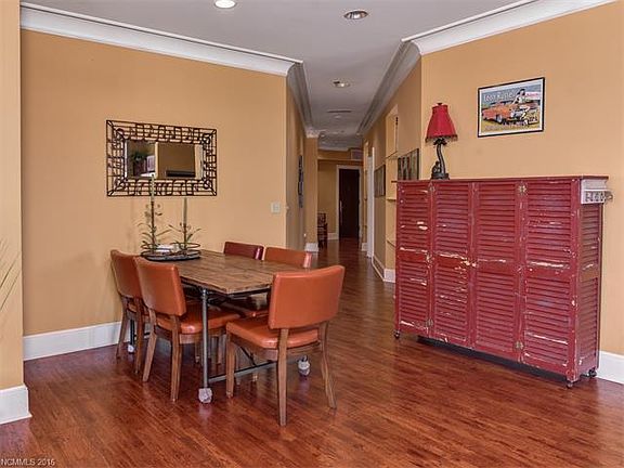 4th image of 21 Battery Park Ave APT 506