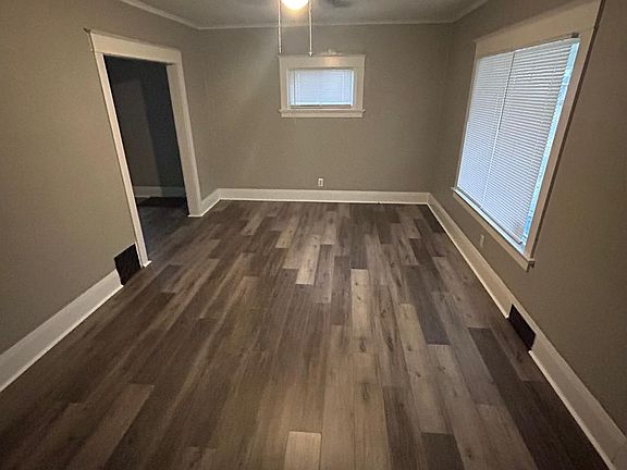 2nd image of 446 Danberry St
