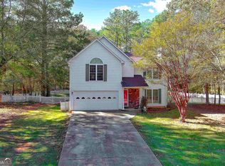 135 Smokemont Dr, Fayetteville, GA