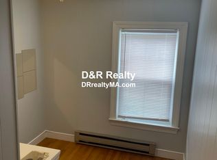 12 Richardson St #1, Winchester, MA 01890