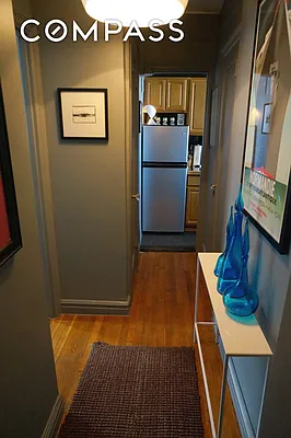 Rented by Compass | media 18