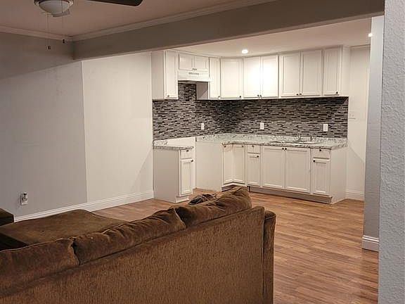 2nd image of 3809 Avenue H