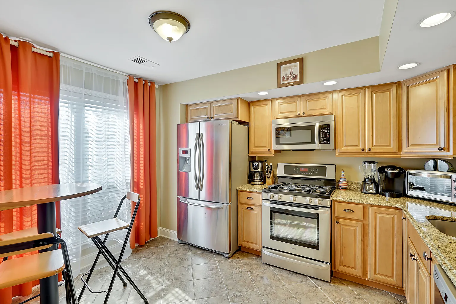44 Portland Pl photo 1