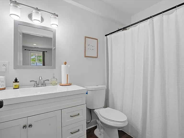 Bathroom #3