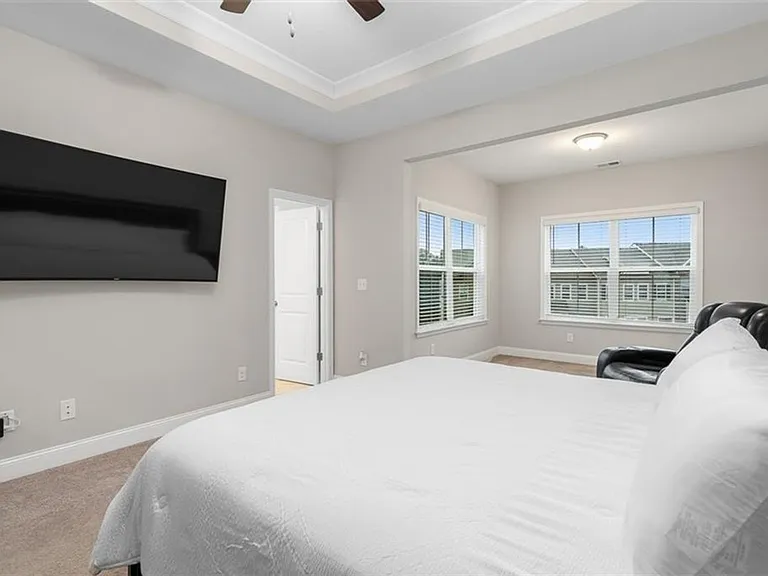 2641 Blackburn Ct — Photo 17
