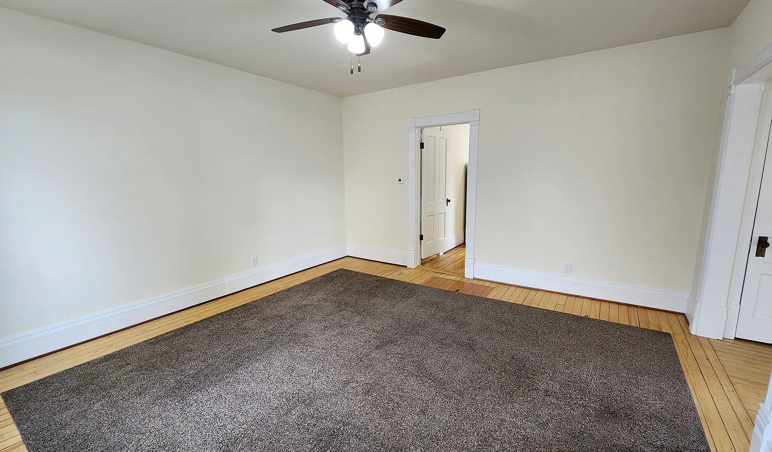 1002 E Main Street — Photo 1