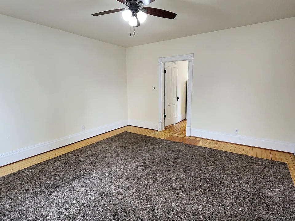 1002 E Main Street