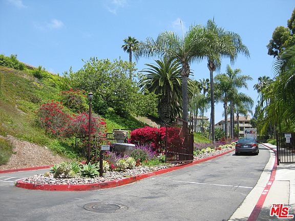2nd image of 3524 Paseo De Los Americanos Unit 106