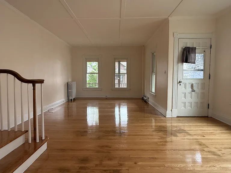 604 Park Ave — Photo 2