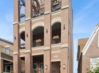 3252 N California Ave #2, Chicago, IL 60618