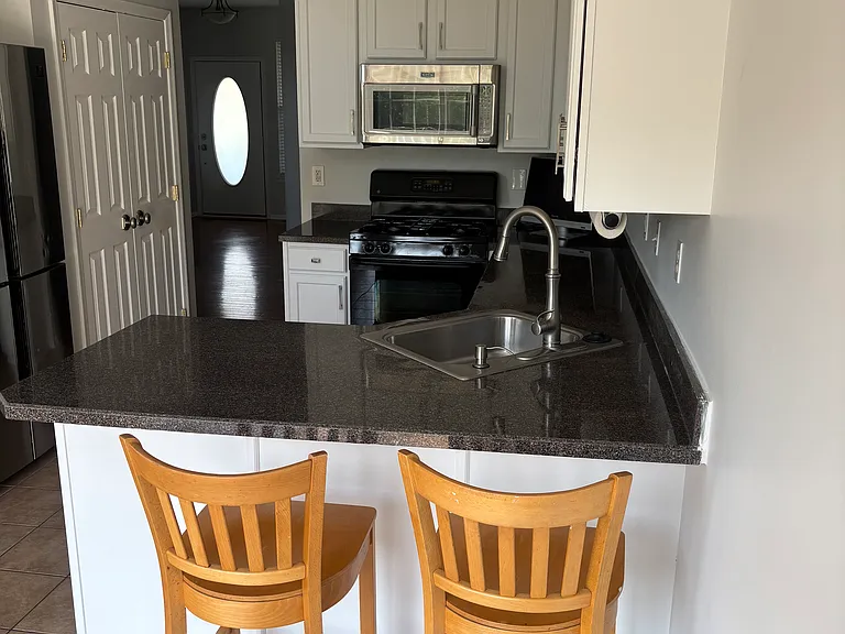 173 Westbrook Dr — Photo 7