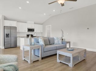 8470 Sun Point Dr, Panama City, FL 32404