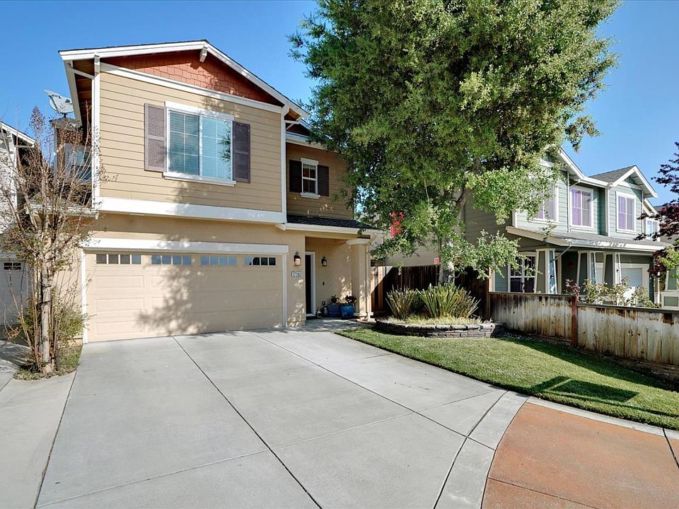 1st image of 17763 McLaughlin Ct