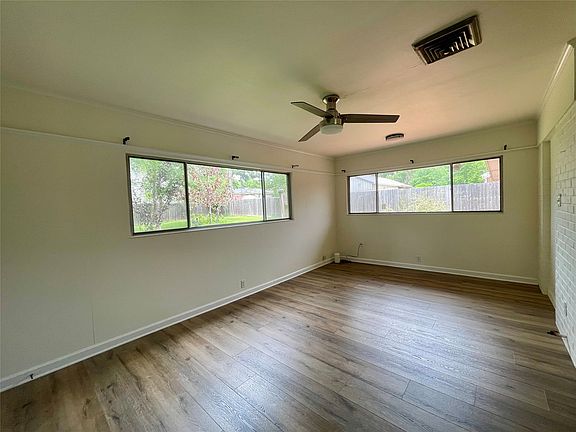 5th image of 306 Wilder Pl