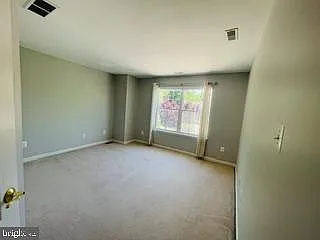 45 Tudor Ct — Photo 12