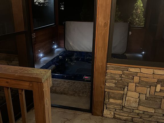 3rd image of 110 Bakertown Rd